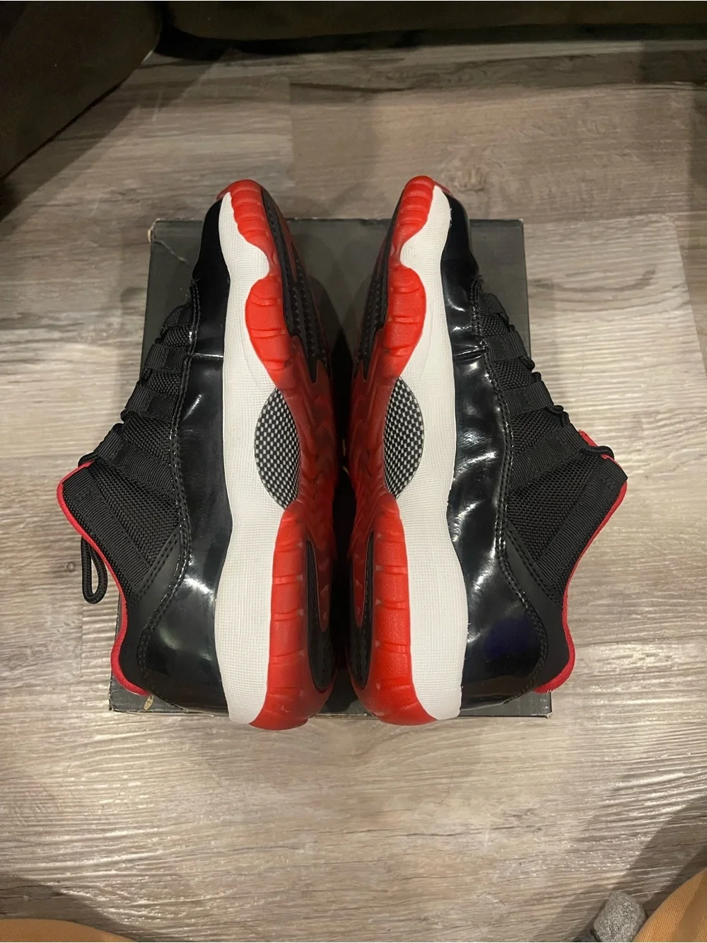 Jordan Retro 11 Low breds Black/Red/White